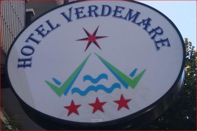 Hotel Verdemare Rimini Kültér fotó