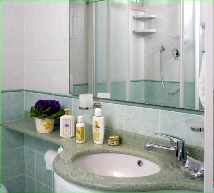 Hotel Verdemare Rimini Kültér fotó