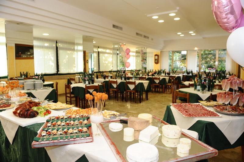 Hotel Verdemare Rimini Kültér fotó