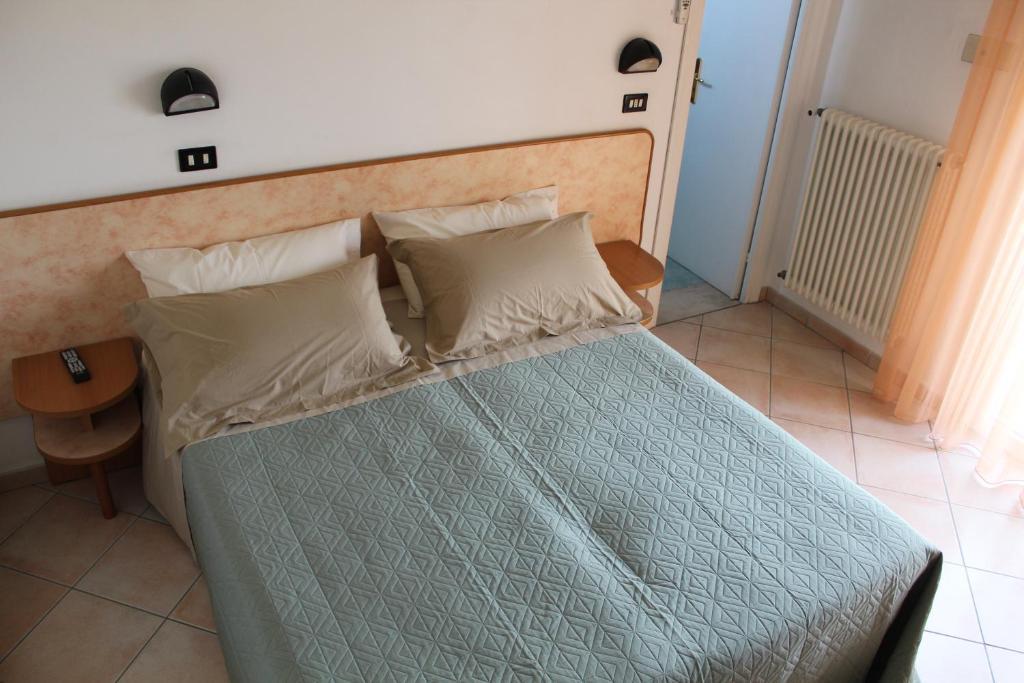 Hotel Verdemare Rimini Szoba fotó
